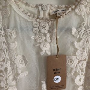 New with tags Unique Vintage Antique Ivory Dress